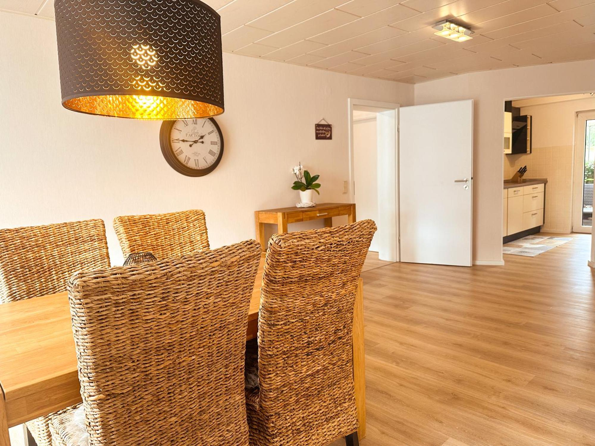 Bausendorf Gemuetliche Ferienwohnung In Der Eifel - Naehe Mosel מראה חיצוני תמונה